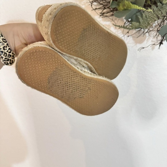 TOMS Alpargata Rope Espadrille Slip On Beige Flats Casual Womens slightly narrow - Picture 2 of 9